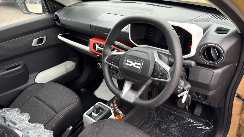 Dacia Spring 27kWh Expression 65 48kW 5dr Auto Electric Hatchback